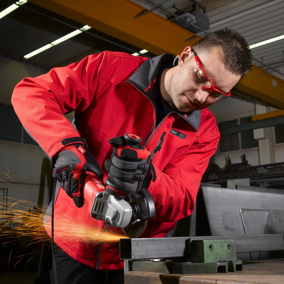 Milwaukee električna brusilica AGV 10-125 EK 1000W - Image 2