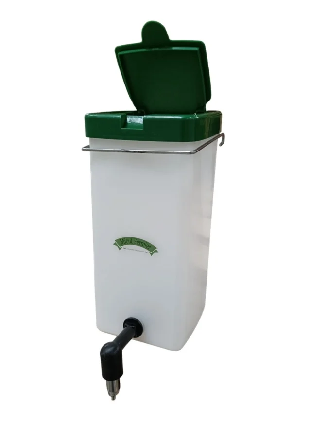 Set od 2 pojilice za zečeve GF-2578 1L